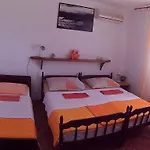 Ivana I Darko Omiš