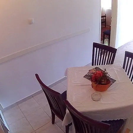 Apartment Ivana I Darko *